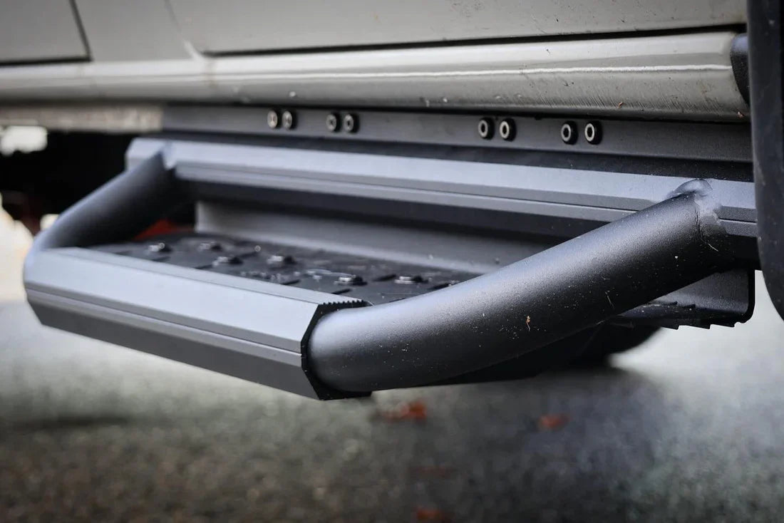 Sprinter Anti-Slip Modular Drop-Down Running Boards