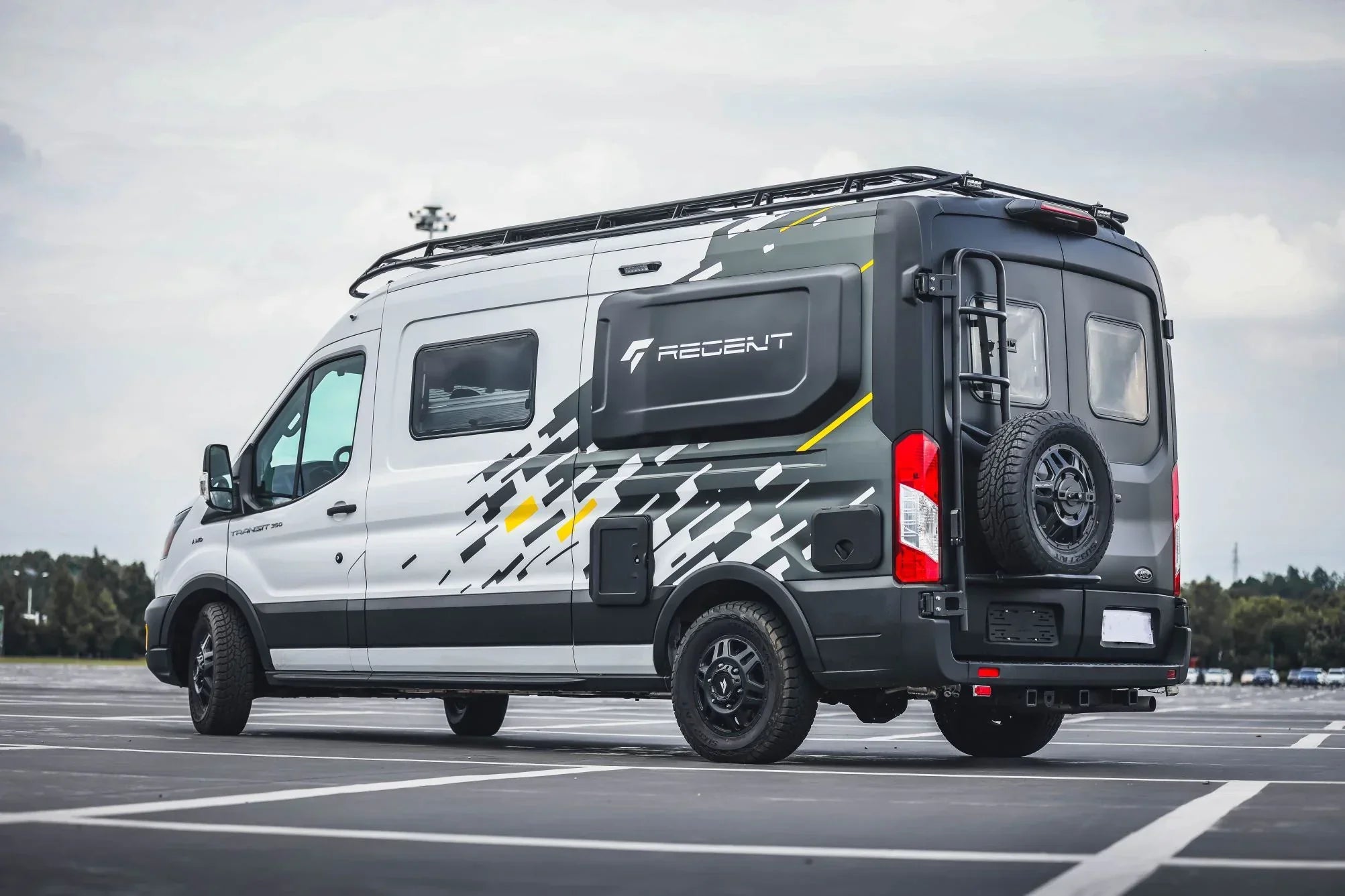 Ford Transit Two-in-One Tire Ladder Carrier 180° Door Hinge