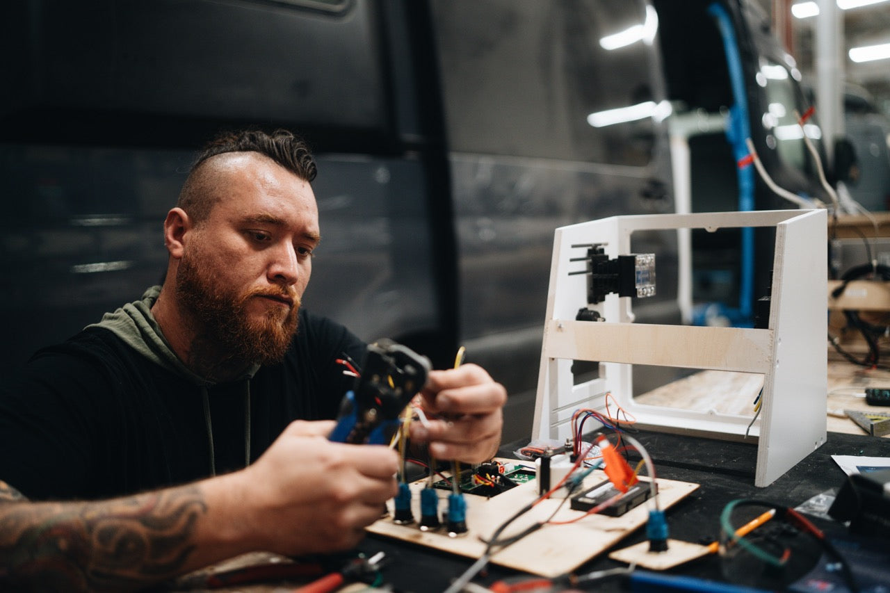 Papago_Employees-8_Large_7ffb8e67-4b4b-4b96-a519-40b175130ffd