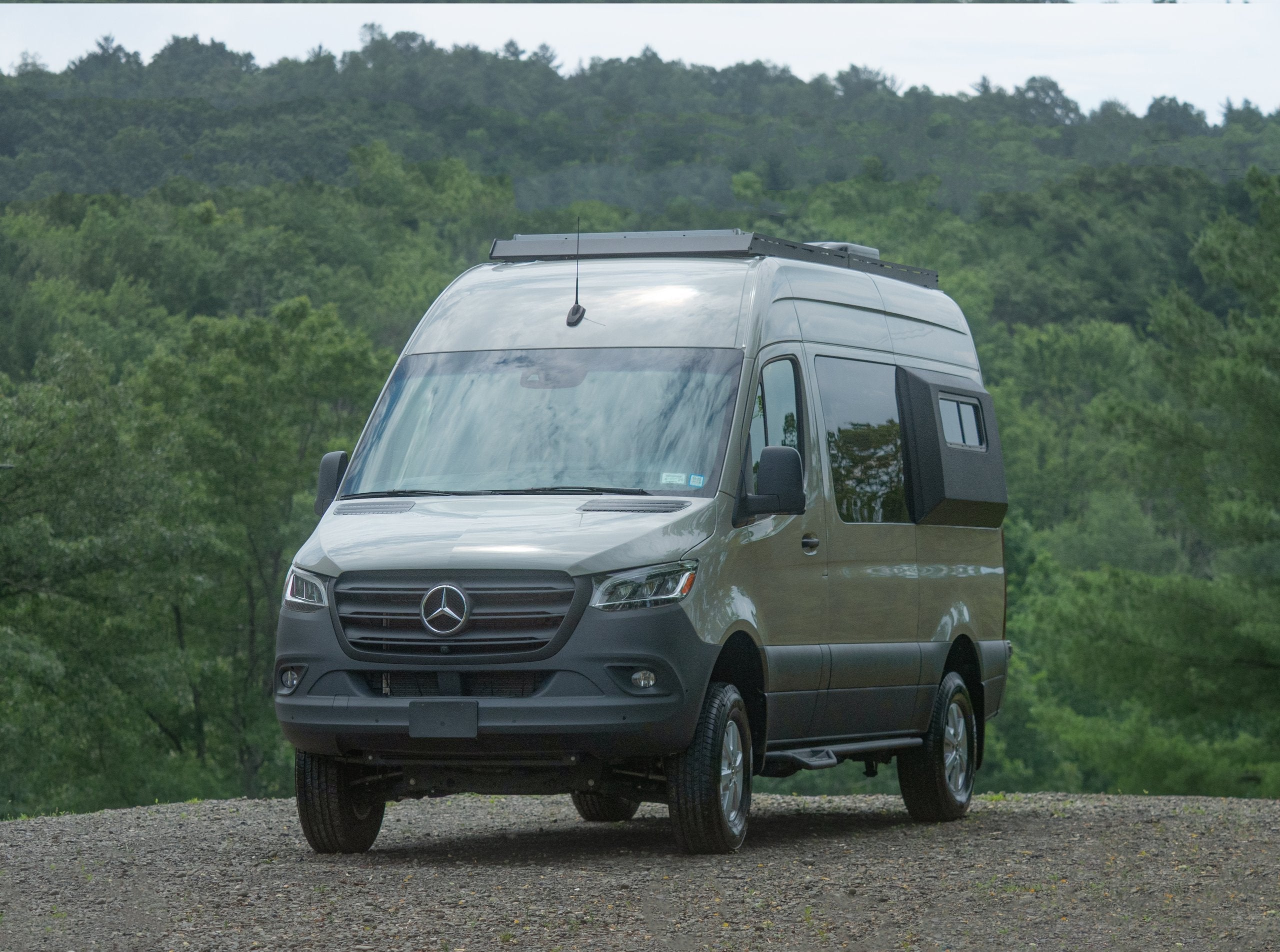 SPRINTER 144" HIGH ROOF STEALTH ROOF RACK